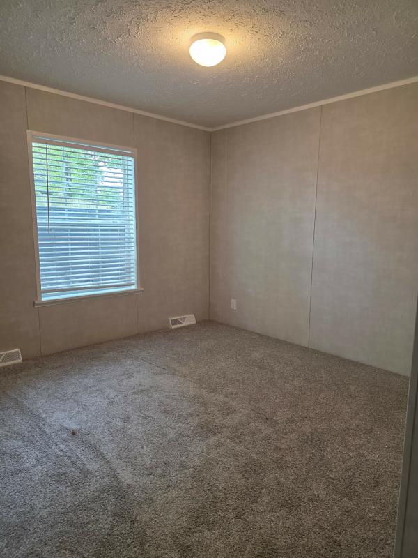 2025 Adventure 144 4523 R  Home