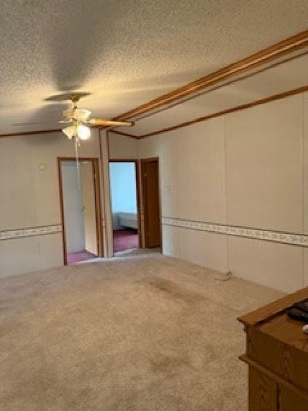 2000 Lincoln Park C38 Ultimate Value  Home