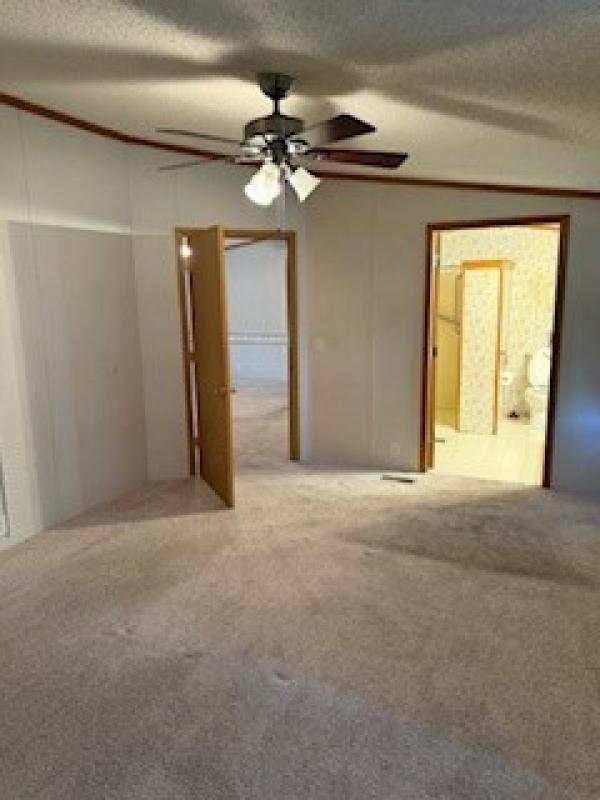 2000 Lincoln Park C38 Ultimate Value  Home