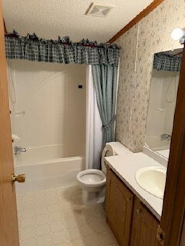 2000 Lincoln Park C38 Ultimate Value  Home