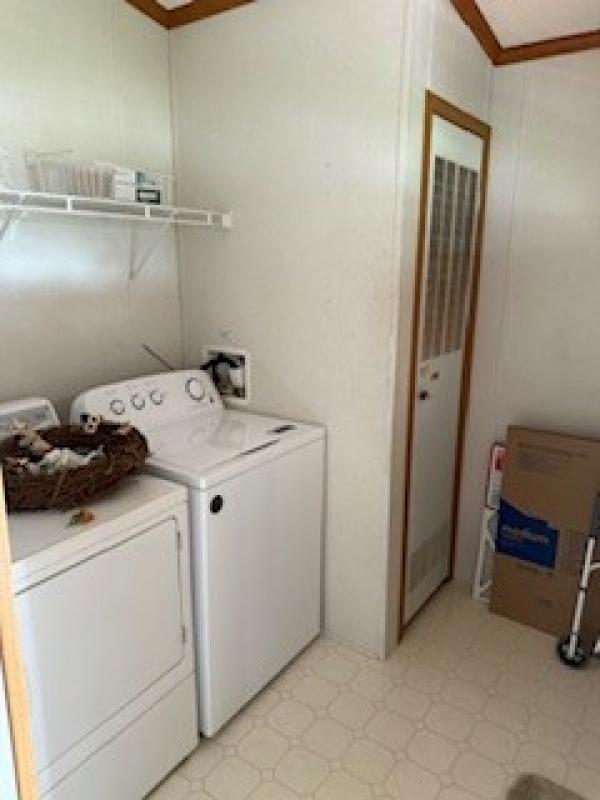 2000 Lincoln Park C38 Ultimate Value  Home