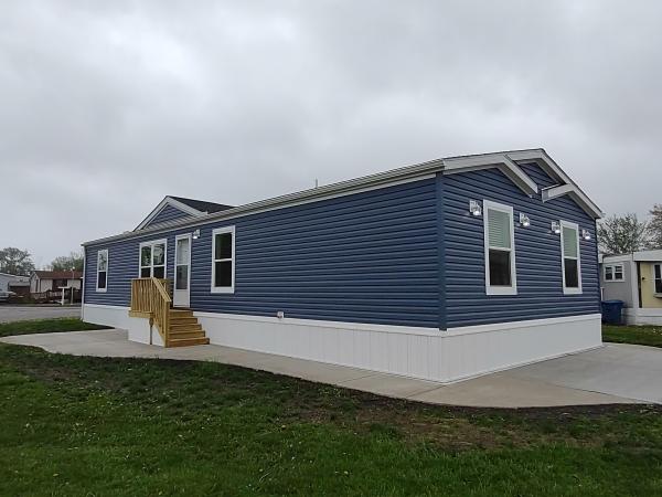 2025 ADVENTURE HOMES 17 Mobile Home For Sale