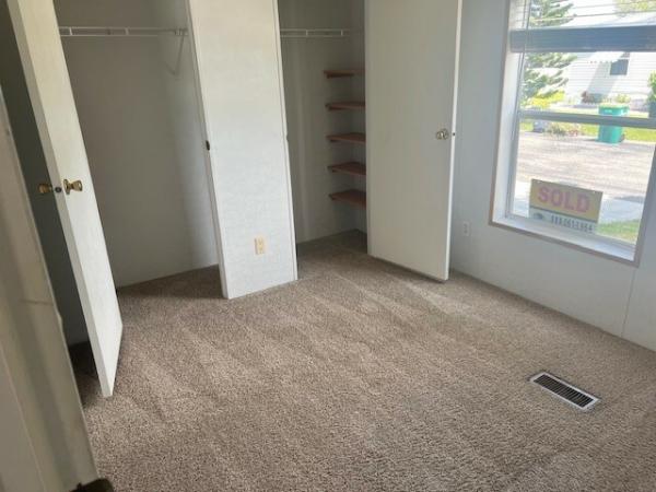 1998 skyl 68610756k Mobile Home