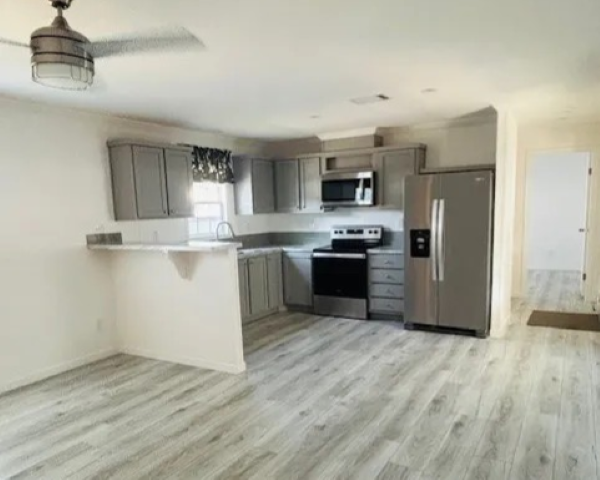 2023 RH2562E  Home