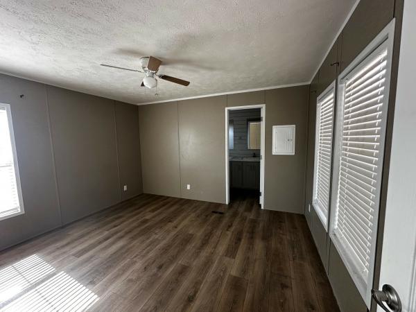 2021 CLAYTON  Home