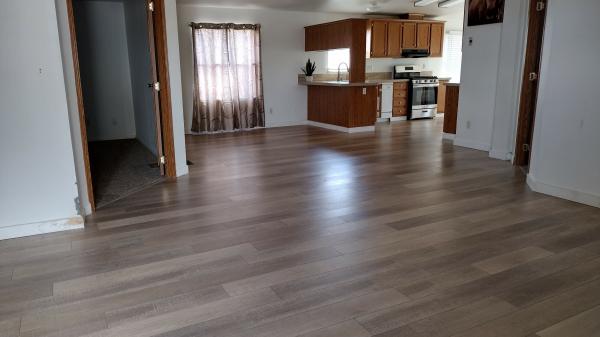 2001 MFHM 220172608660AB Mobile Home