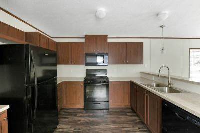 Photo 4 of 20 of home located at 5059 Wessex St. #179 Portage, IN 46368