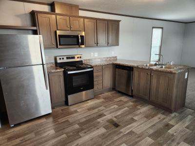 Mobile Home at 66 Mockingbird Hill House Springs, MO 63051