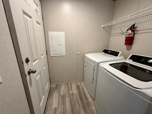 2024 Clayton Pulse 6616-E711  Home