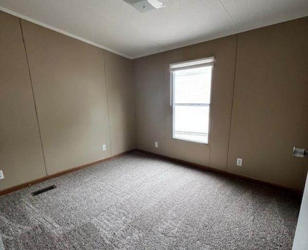 2005 Manufactured Home