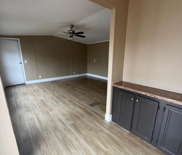 2005 Manufactured Home