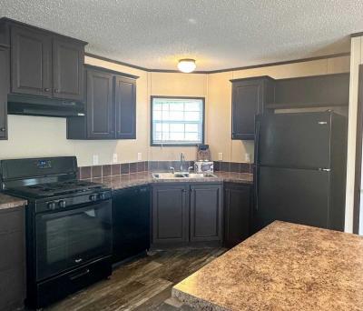 Mobile Home at 146 Shady Brook Heights Greenwood, IN 46142