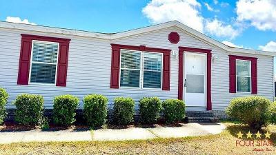 Mobile Home at 661 Queen Palm Dr Davenport, FL 33897