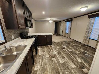 Mobile Home at 518 Turtle Bay Dr. Syracus, IN 46567