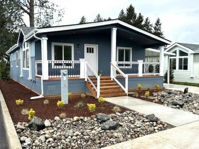 Photo 2 of 18 of home located at 2200 Lancaster Drive SE Sp. #1G Salem, OR 97317