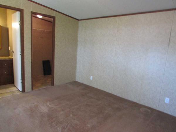 2010 CLAYTON Mobile Home