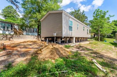 Photo 3 of 23 of home located at 1300 Schillinger Rd. S, B 8 Mobile, AL 36695