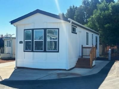 Photo 1 of 17 of home located at 2200 Lancaster Drive SE Sp. #5C Salem, OR 97317