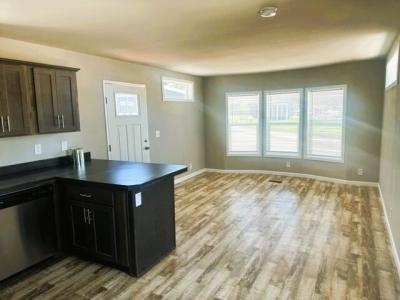 Photo 5 of 17 of home located at 2200 Lancaster Drive SE Sp. #5C Salem, OR 97317