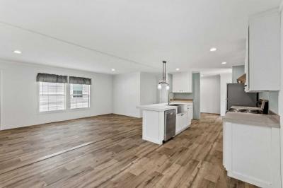 Photo 5 of 22 of home located at 1300 Schillinger Rd S. B34 Mobile, AL 36695