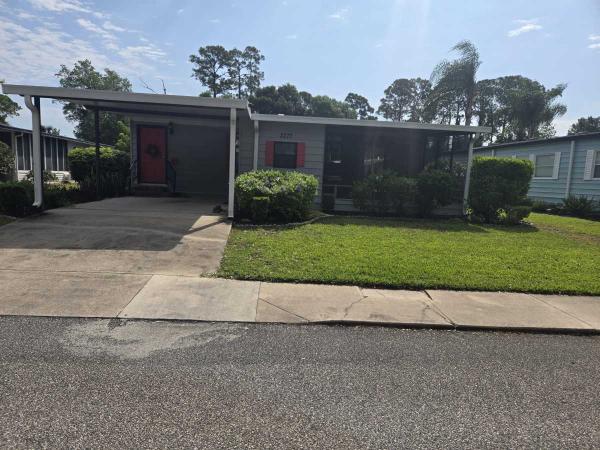 1990 Palm Harbor Manufactured Home
