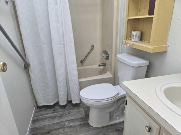 1990 Palm Harbor Manufactured Home