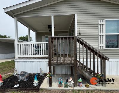 Photo 2 of 51 of home located at 2450 SW 38th Street Lot 118 Ocala, FL 34474