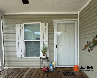 Photo 5 of 51 of home located at 2450 SW 38th Street Lot 118 Ocala, FL 34474