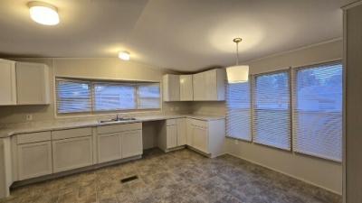 Photo 2 of 17 of home located at 124 Parker Avenue Osawatomie, KS 66064