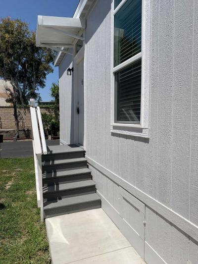Photo 5 of 13 of home located at 2767 W First St., Sp. 14 Santa Ana, CA 92703