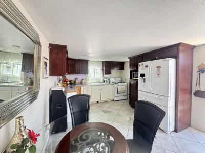 Mobile Home at 1600 Walnut St Spc 21 San Bernardino, CA 92410