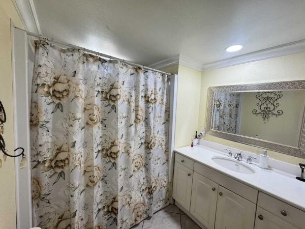 1972 Fleetwood Manufactured Home