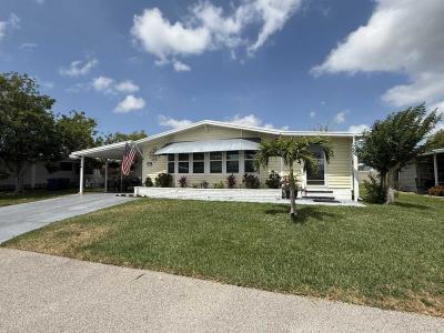 Mobile Home at 5536 Tewkesbury Pl Sarasota, FL 34241