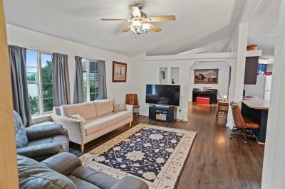 Photo 3 of 29 of home located at 27361 Sierra Highway Spc 257 Canyon Country, CA 91351