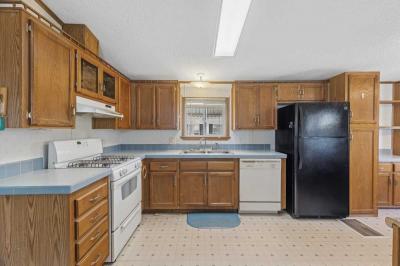 Photo 2 of 16 of home located at 1212 Cougar Lane Maplewood, MN 55119