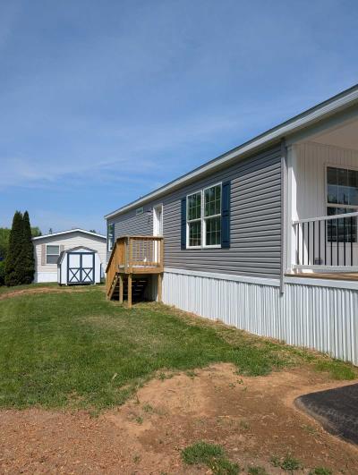 Photo 2 of 37 of home located at 234 Wagner Drive Martinsburg, WV 25403