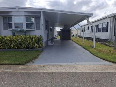 Photo 3 of 35 of home located at 2505 E Bay Dr Lot 218 Largo, FL 33771