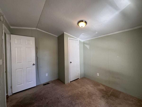 2001 Palm Harbor Manufactured Home
