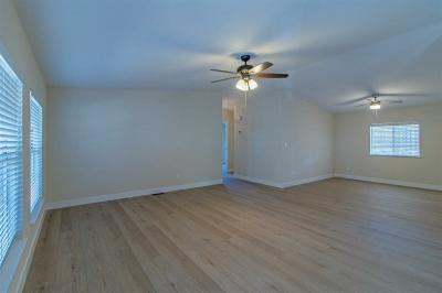 Photo 3 of 25 of home located at 6420 E. Tropicana Ave. Las Vegas, NV 89122