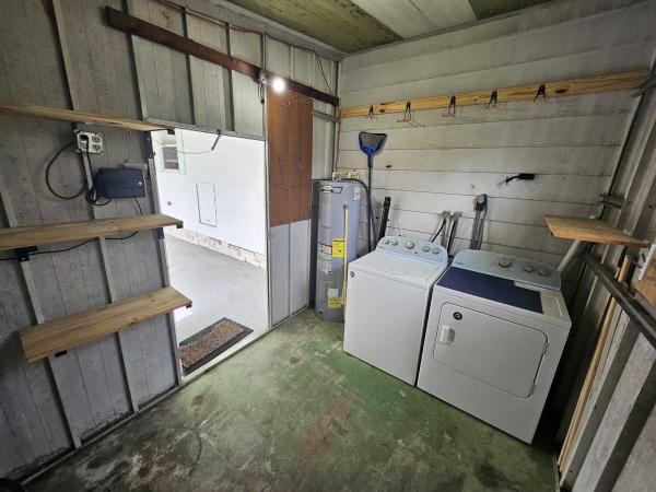 1975 Mobile Home