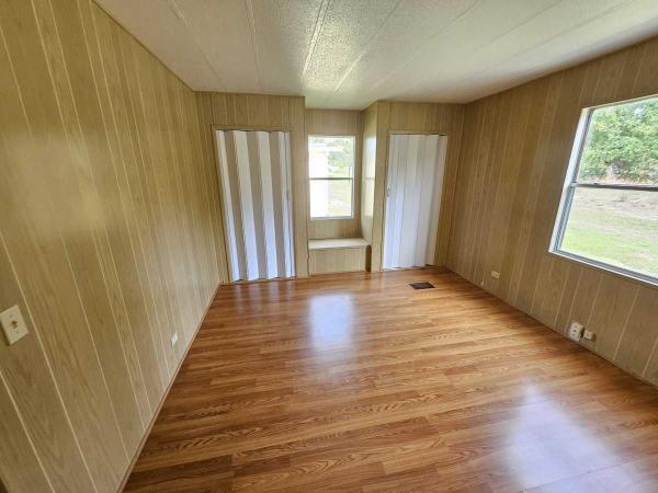 1975 Mobile Home