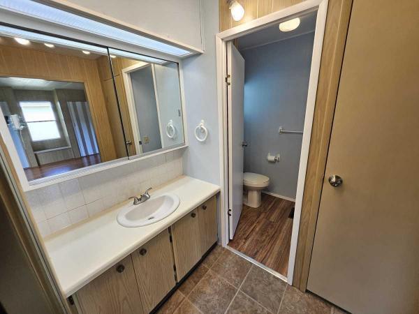 1975 Mobile Home