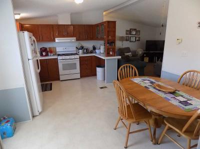 Photo 5 of 43 of home located at 13512 Pear St Carleton, MI 48117