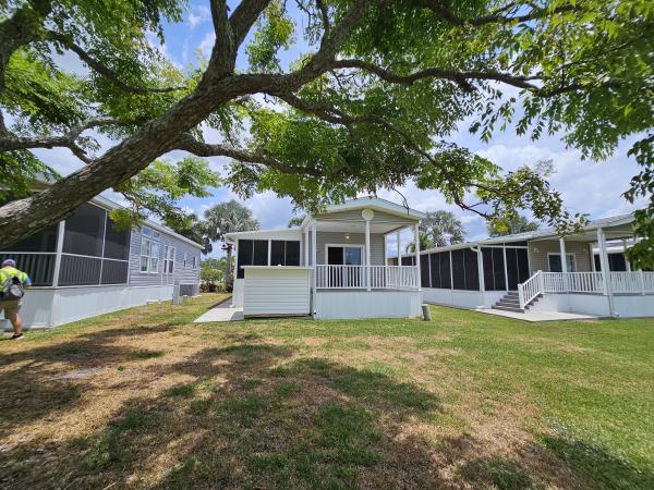 2015 Chariot Mobile Home