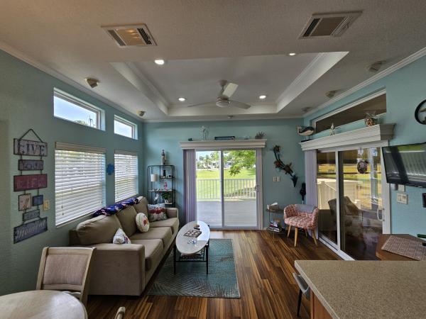 2015 Chariot Mobile Home