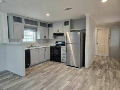 Photo 3 of 5 of home located at 67 Pritchard Street Lakeland, FL 33815