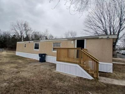 Mobile Home at 868 E Commerce St, Lot 211 Bridgeton, NJ 08302