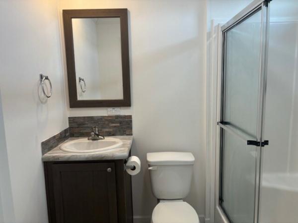 2024 Champion RH2542B (15x54) Mobile Home