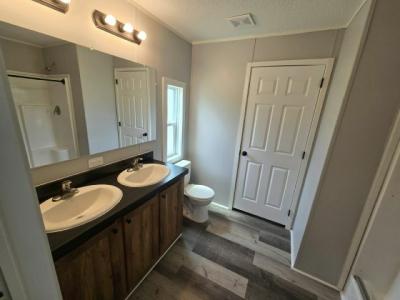 Photo 3 of 6 of home located at 4 Wear Street Lakeland, FL 33815
