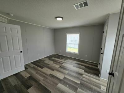 Photo 4 of 6 of home located at 4 Wear Street Lakeland, FL 33815
